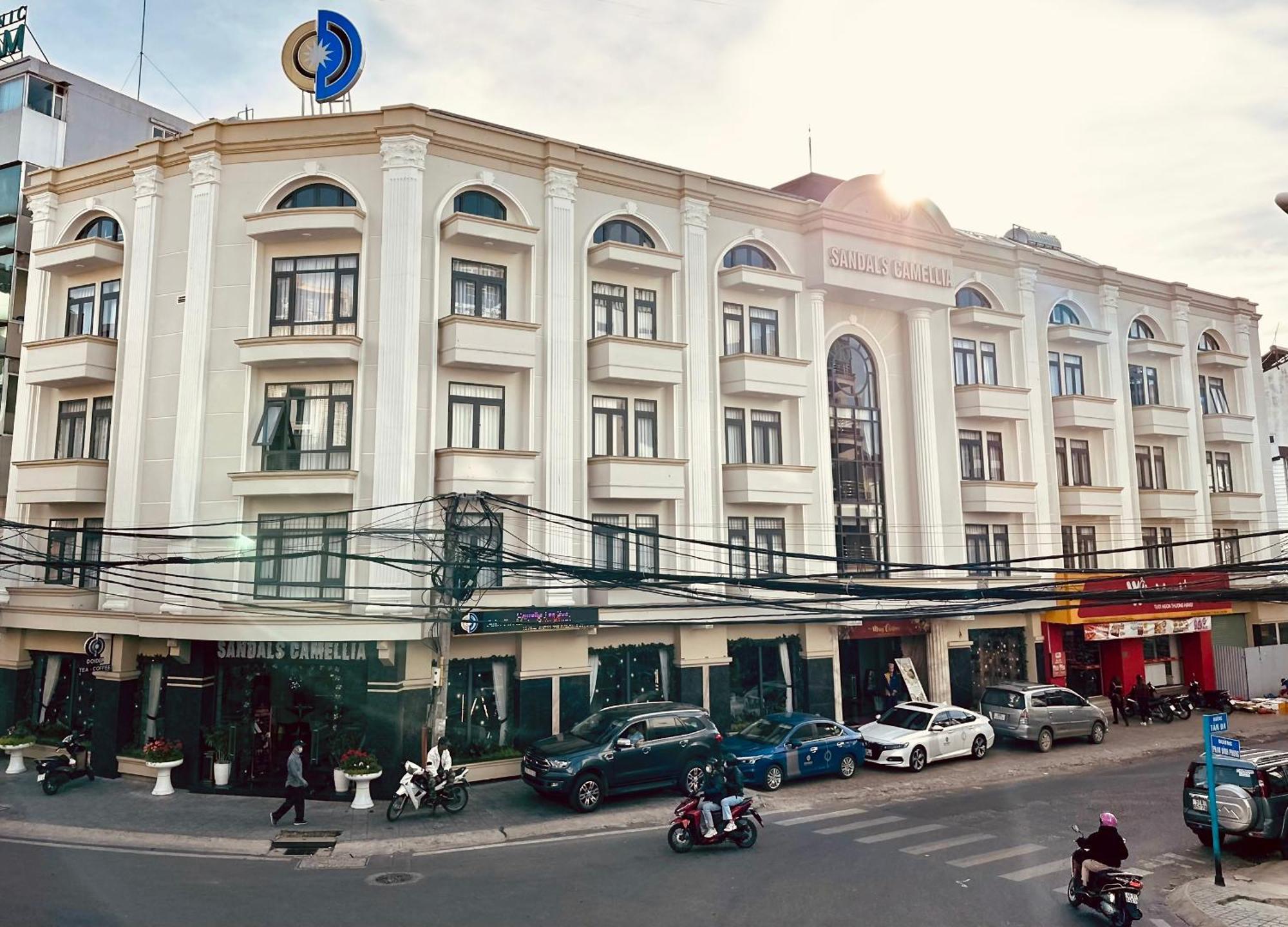 Sandals Camellia Hotel Да Лат Екстериор снимка